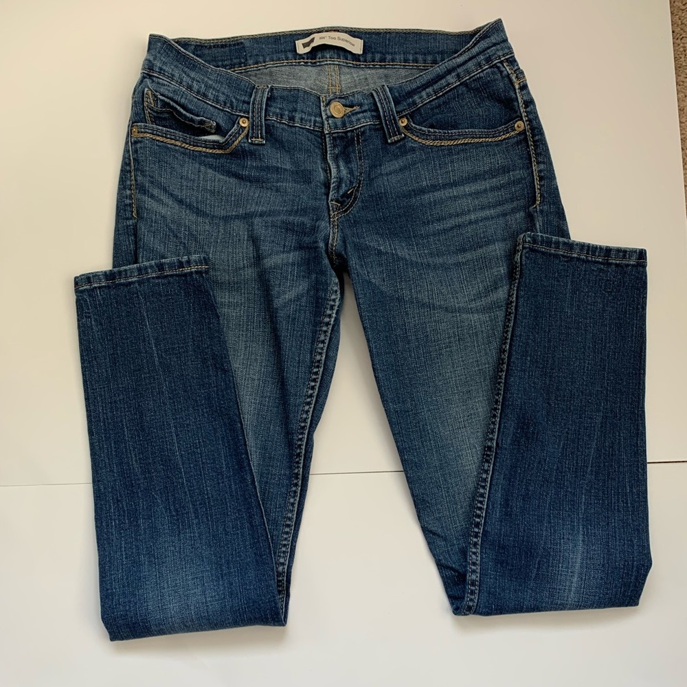 Women’s Levi Jeans